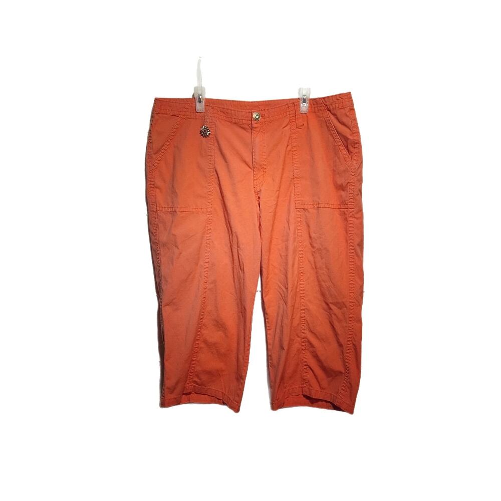 Fashion Bug Women's Capri Size 22W